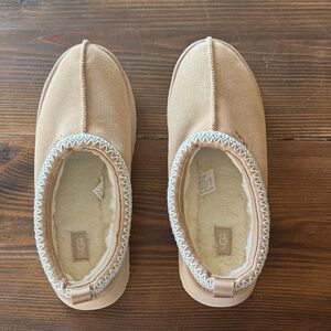 UGG Beige Slippers with Plush Lining